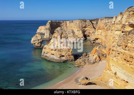 Plage Praia da Marinha, côte rocheuse, Lagoa, Algarve, Portugal, Europe Banque D'Images