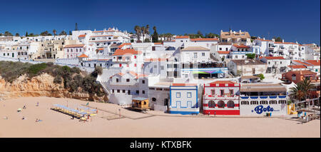 Praia da la plage de Carvoeiro, Carvoeiro, Algarve, Portugal, Europe Banque D'Images