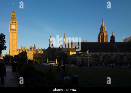 Big Ben Elizabeth Tower, chambres du Parlement, le Palais de Westminster, la place du Parlement, Londres, UK Banque D'Images