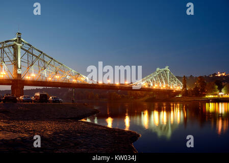 Dresde, Grunaer bridge mauvaise surprise, Grunaer Brücke Blaues Wunder Banque D'Images