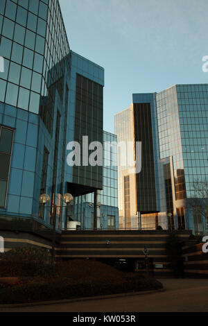 Telford, Shropshire, Royaume-Uni, 27 Décembre 2017 : Telford Plaza immeubles de bureaux au centre-ville de Telford dans le Shropshire, Angleterre Banque D'Images