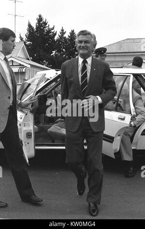 L'ancien Premier Ministre australien Bob Hawke, arrive à Warwick, Queensland, Australie, 1983 Banque D'Images