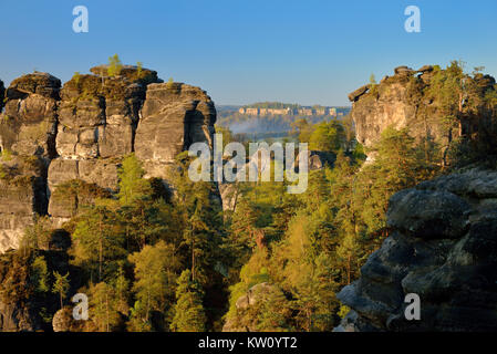 Elbsandsteingebirge, la Suisse Saxonne, petite forteresse d'oie et du roi Pierre, Suisse Saxonne, Kleine Gans und Festung Königstein Banque D'Images