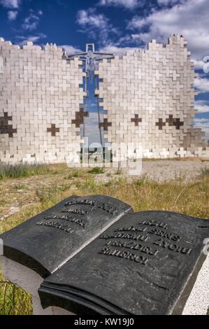 Sanctuaire de la Reine des Martyrs, calvaire de Bydgoszcz - Gate au ciel dans la vallée de la mort. Bydgoszcz, Pologne, voïvodie de Cujavie-Poméranie. Banque D'Images