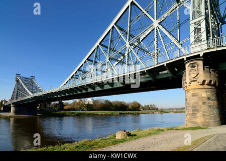 Dresde, Grunaer Brücke Blaues Wunder Banque D'Images