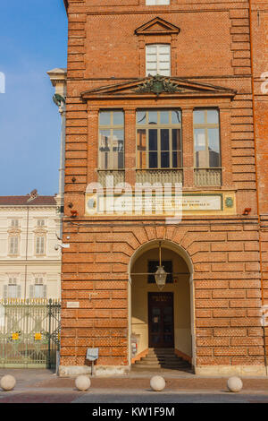 TURIN/Piémont/Italie/ Janvier 2017.Loggia du palais royal donnant sur la Piazza Castello, d'où le roi Carlo Alberto, a déclaré la fin de la guerre d'independe. Banque D'Images