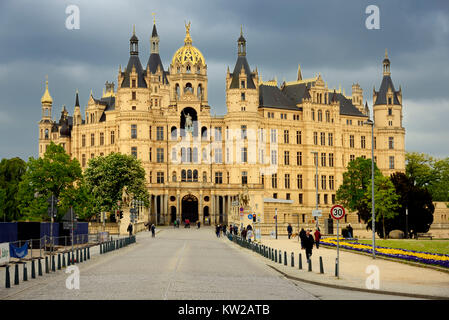 Façade du château Schweriner château, dans l'accès principal Schweriner Schloss, Schlossfassade Hauptzugang, am Banque D'Images