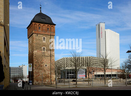 Chemnitz, historique tour rouge, de ville et de l'hôtel Mercure, historischer Roter Turm, Stadthalle und Hotel Mercure Banque D'Images