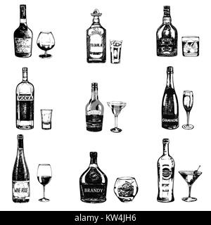 Ensemble de croquis dessinés à la main, style de bouteilles d'alcool et de boissons. Vector illustration isolé sur fond blanc. Illustration de Vecteur