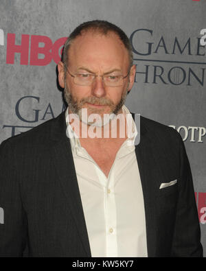 NEW YORK, NY - 18 mars : Liam Cunningham assiste à la "Game of Thrones" Saison 4 New York première mondiale au Avery Fisher Hall, Lincoln Center le 18 mars 2014 à New York City People : Liam Cunningham Banque D'Images