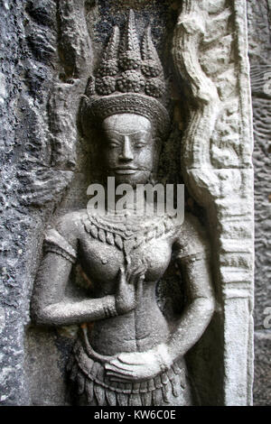 L'Apsara sur le mur de Ta Prom temple, Angkor, Cambodge Banque D'Images