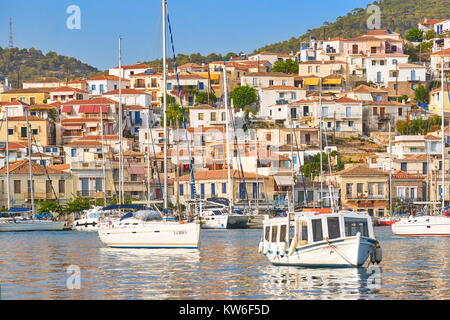 L'île de Poros, Argolide, Péloponnèse, Grèce Banque D'Images