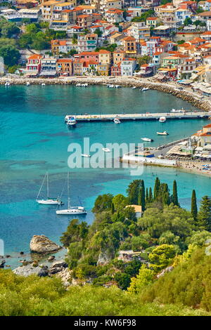 Vue aérienne à Parga, Grèce et bay resort Banque D'Images