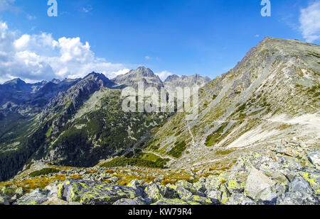 Vue d'été pittoresque des Hautes Tatras près de Popradske Pleso, Slovaquie Banque D'Images