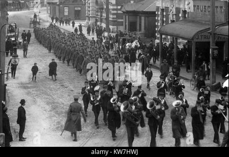 Les troupes du premier contingent de Westland de partir pour la Grande Guerre, Greymouth, Westland, Nouvelle-Zélande, samedi, 15.8.1914 Banque D'Images