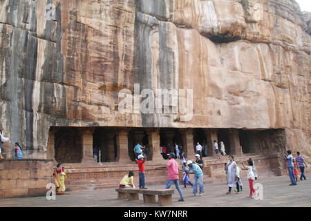 Grotte des temples à Badami, Karnataka, Inde Banque D'Images