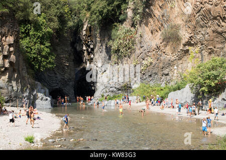 La gorge de l'Alcantara, Sicile, Europe Banque D'Images