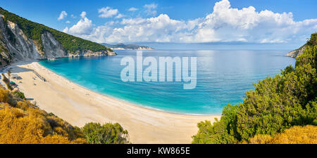 Vue panoramique de la Plage de Myrtos, Céphalonie Céphalonie (Grèce), îles Ioniennes, Grèce Banque D'Images