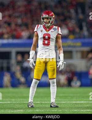 Arlington, TX, États-Unis. Dec 29, 2017. L'USC Trojans Iman évoluait Marshall (8) au cours de la Goodyear Cotton Bowl Classic entre les USC Trojans et l'Ohio State Buckeyes à AT&T Stadium à Arlington, TX. John Glaser/CSM/Alamy Live News Banque D'Images