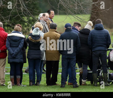 Sandringham, Norfolk, Royaume-Uni. 31 Dec, 2017. Le prince Edward, comte de Wessex, assiste à l'Eglise Sainte-marie Madeleine de dimanche matin, à la veille du Nouvel An, à Sandringham, Norfolk, le 31 décembre 2017. Crédit : Paul Marriott/Alamy Live News Banque D'Images