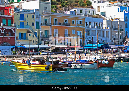 Marina Grande, sur l'île de Capri, Italie. Banque D'Images