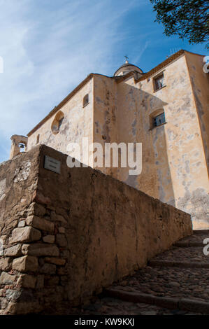 Corse : Calvi la cathédrale, dédiée à Saint Jean Baptiste, une ancienne église catholique romaine dans le centre de la citadelle de Calvi Banque D'Images