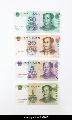 4 billets de banque chinois avec 50, 20 et 1 Yuan. Banque D'Images