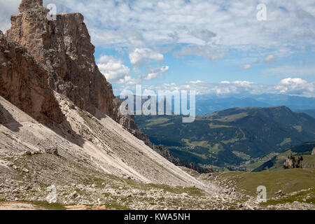 Les Pizes Danter Le Grand Cir et pice de la cir de Forc Crespeina à la tête de l'Chedul Tal Selva Val Gardena Dolomites Italie Banque D'Images