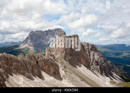 Les Pizes Danter Le Grand Cir et pice de la cir de Forc Crespeina à la tête de l'Chedul Tal Selva Val Gardena Dolomites Italie Banque D'Images