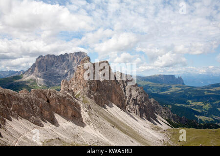 Les Pizes Danter Le Grand Cir et pice de la cir de Forc Crespeina à la tête de l'Chedul Tal Selva Val Gardena Dolomites Italie Banque D'Images