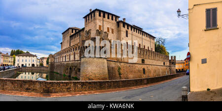 Rocca di Sanvitale impressionnant,Fontanellato, Émilie Romagne, près de Parme, Italie. Banque D'Images