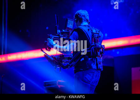 L'homme travaillant sur scène Steadicam Banque D'Images
