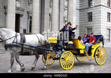 Des promenades romantiques et balade en calèche dans le Vieux Montréal, Québec, Canada Banque D'Images