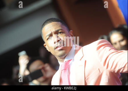 NEWARK, NEW JERSEY - 20 février : Nick Cannon arrive à l 'America's Got Talent' Saison 9 Photo appeler au New Jersey Performing Arts Center le 20 février 2014 à Newark, New Jersey. People : Nick Cannon Banque D'Images