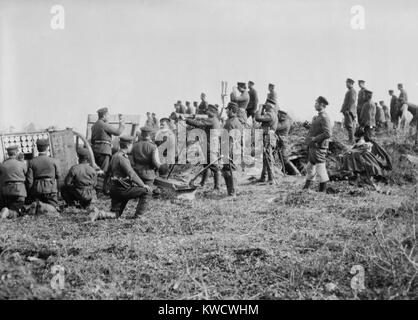 Bataille de Catalca, (Tchataldja), première guerre balkanique, novembre 16-17, 1912 et 3 février-Avril 3, 1913. Soldats bulgares lors d'une batterie sur la ligne Chataldja BSLOC  2017 (1 137) Banque D'Images