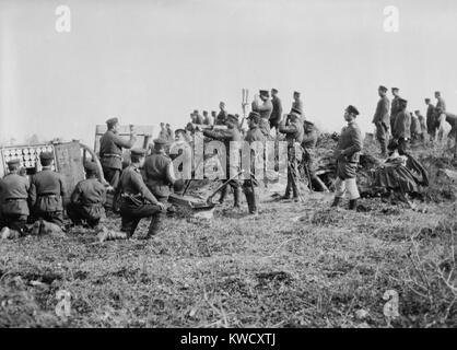 Bataille de Catalca, (Tchataldja), première guerre balkanique, novembre 16-17, 1912 et 3 février-Avril 3, 1913. Soldats bulgares lors d'une batterie sur la ligne Chataldja BSLOC  2017 (1 137) Banque D'Images