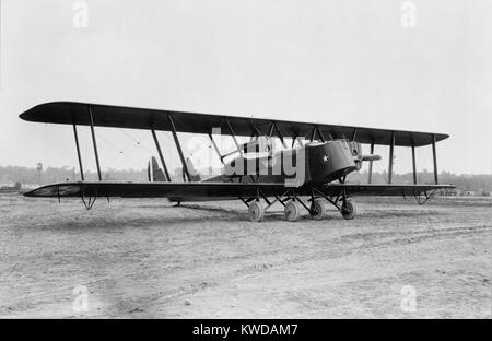 La Handley Page transport biplan modernisé pour le service de courrier de l'air américaine en 1921. Il a été un des premiers bombardiers biplan utilisé par la Grande-Bretagne au cours de la WW1 et a été l'un des plus grands du monde (BSLOC   2016 10 161) Banque D'Images