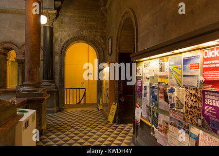 Bâtiment du musée. Département de géologie. Conçu par Thomas Deane et Benjamin Woodward. Iinspired par l'architecture Byzantine de Venise et construit en 18 Banque D'Images