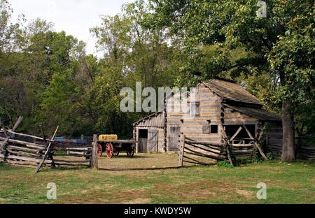 Ancienne grange sur une ferme à New Salem Village, Illinois Banque D'Images