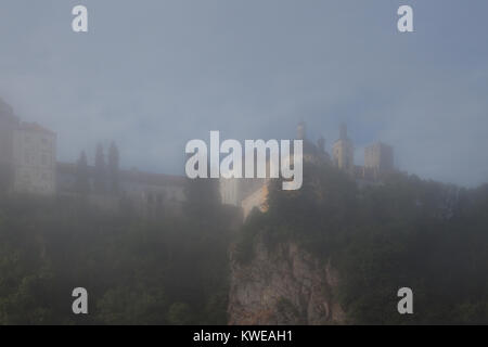 Château baroque de Vranov nad Dyjí en Moravie du Sud Banque D'Images