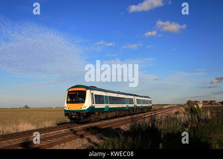 Une plus grande Anglia Turbostar, 170273 à Peterborough Cambridgeshire, ligne de mars, en Angleterre. Banque D'Images