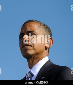 Le président des États-Unis Barack Obama commémore le 11e anniversaire de l'attaques du 11 septembre au Pentagone, le 11 septembre 2012 à Arlington, Virginie.Crédit : Olivier Douliery // MediaPunch CNP via Piscine Banque D'Images
