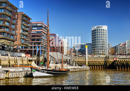 La porte de sable dans le port de la ville portuaire de Hambourg, Allemagne, Europe, Sandtorhafen dans der Hafencity von Hamburg, Deutschland, Europa Banque D'Images