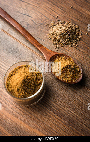 Les graines de cumin ou Jeera (poudre de cumin ), selective focus Banque D'Images