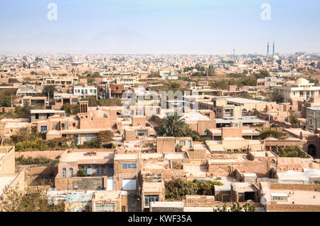 Vue sur la ville ancienne de Meybod en Iran à partir de l'Narin Qala"eh (Qaleh château d'argile) Banque D'Images