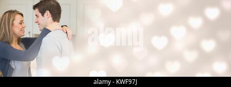 Couple avec coeur de transition amour de Valentin Banque D'Images