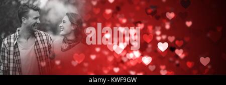 Couple avec coeur de transition amour de Valentin Banque D'Images