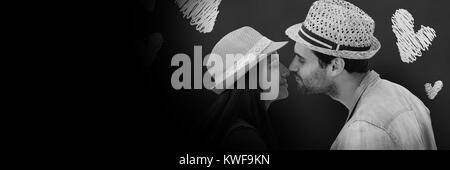 Couple avec coeur de transition amour de Valentin Banque D'Images