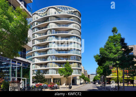 La tour résidentielle et ovale imperial quai dans le port de Hambourg, Allemagne, Europe, Wohnturm und in der Kaiserkai ovale Hafencity Hamburg, De von Banque D'Images