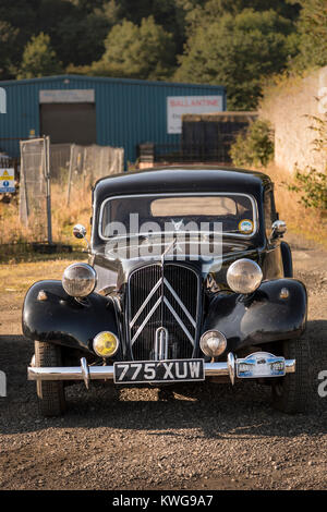 La Citroën Traction Avant est une automobile produite par le constructeur français Citroën de 1934 à 1957. Banque D'Images